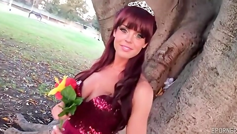 Sexy Redhead Prom Queen Fucked Her Teacher Goodbye Rahyndee James